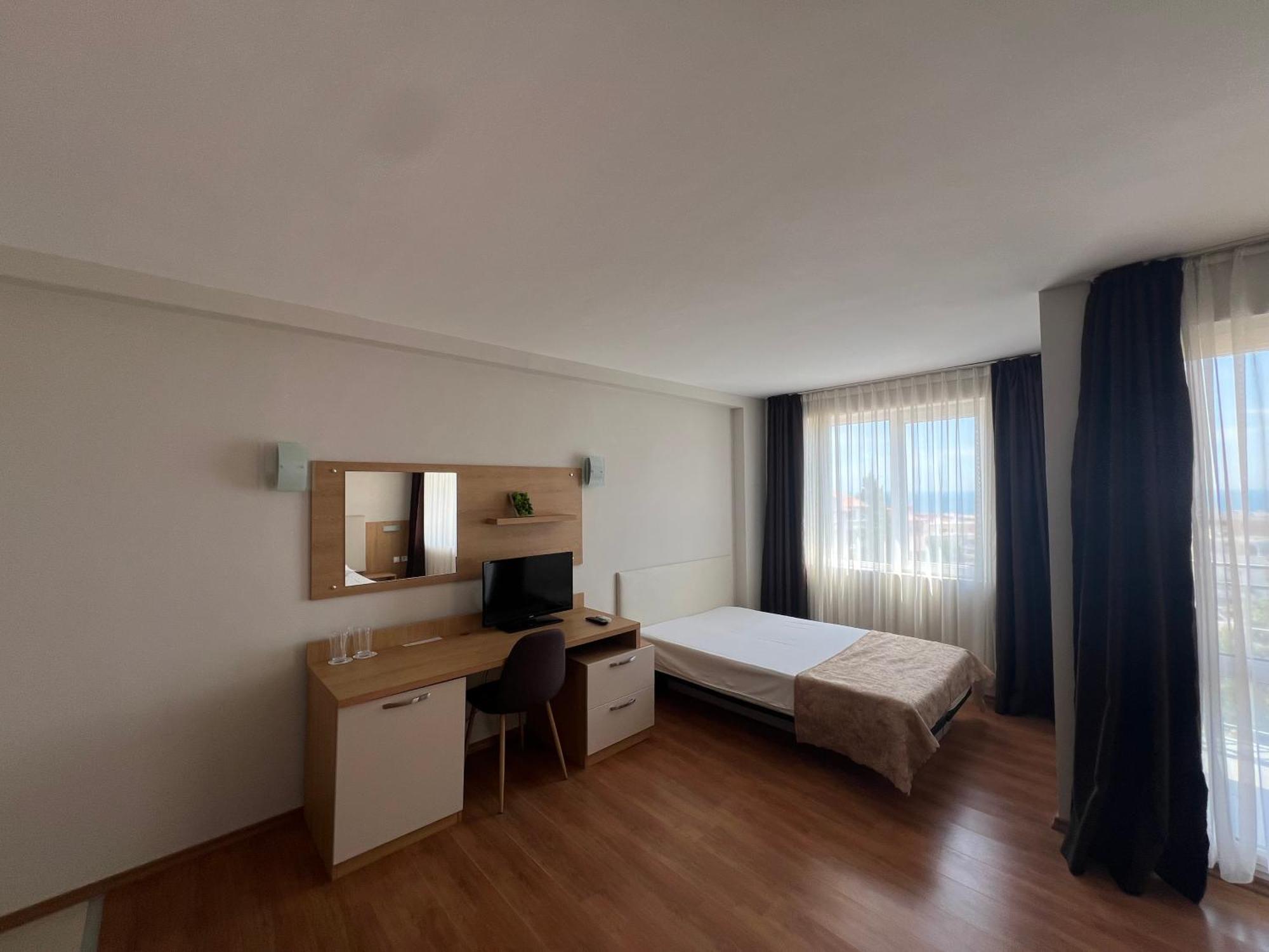 Family Hotel Milev Sveti Vlas Eksteriør billede