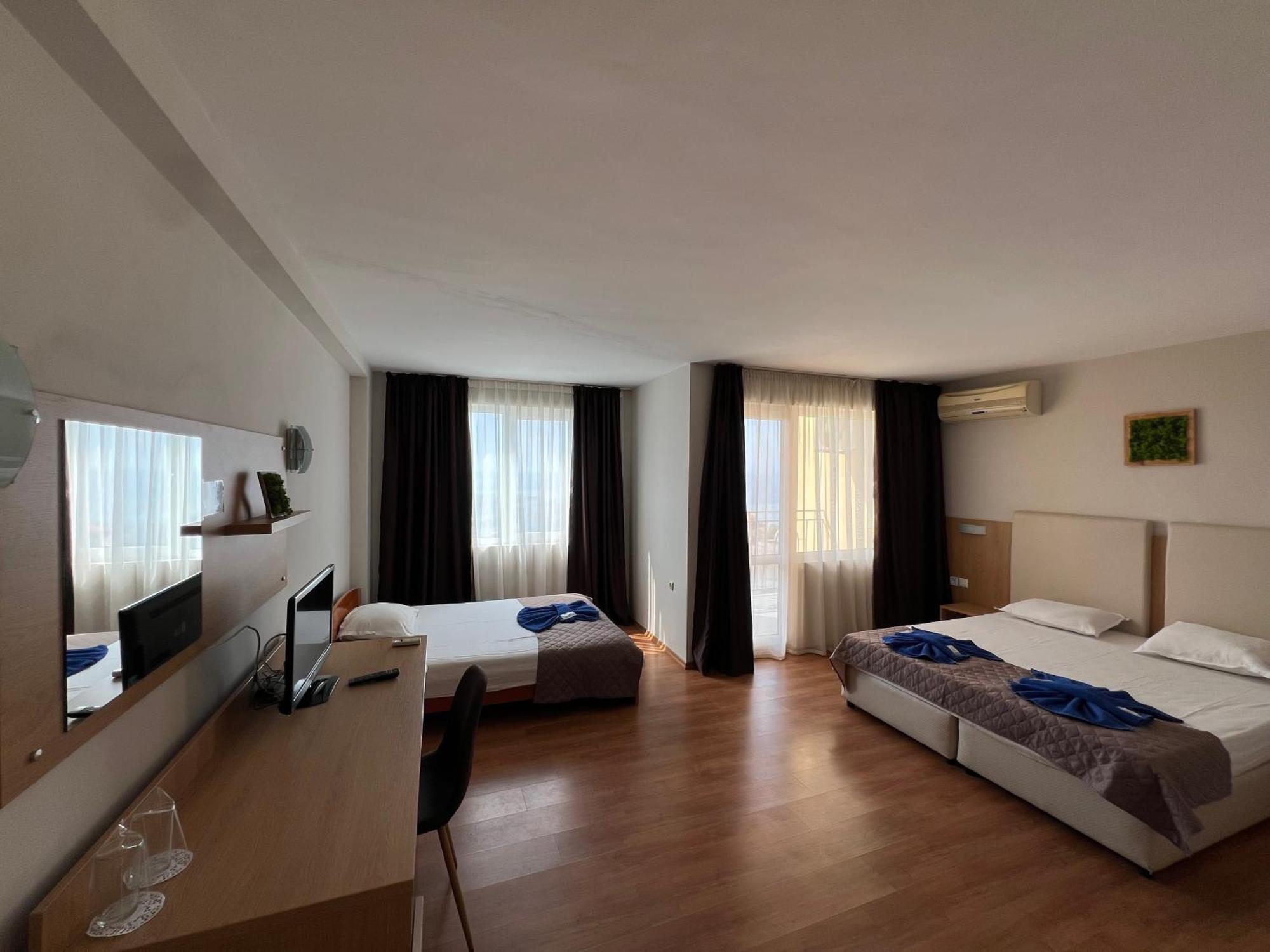 Family Hotel Milev Sveti Vlas Eksteriør billede